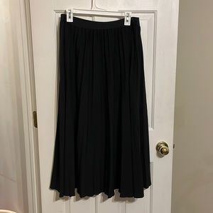 Black a new day pleated skirt - size L